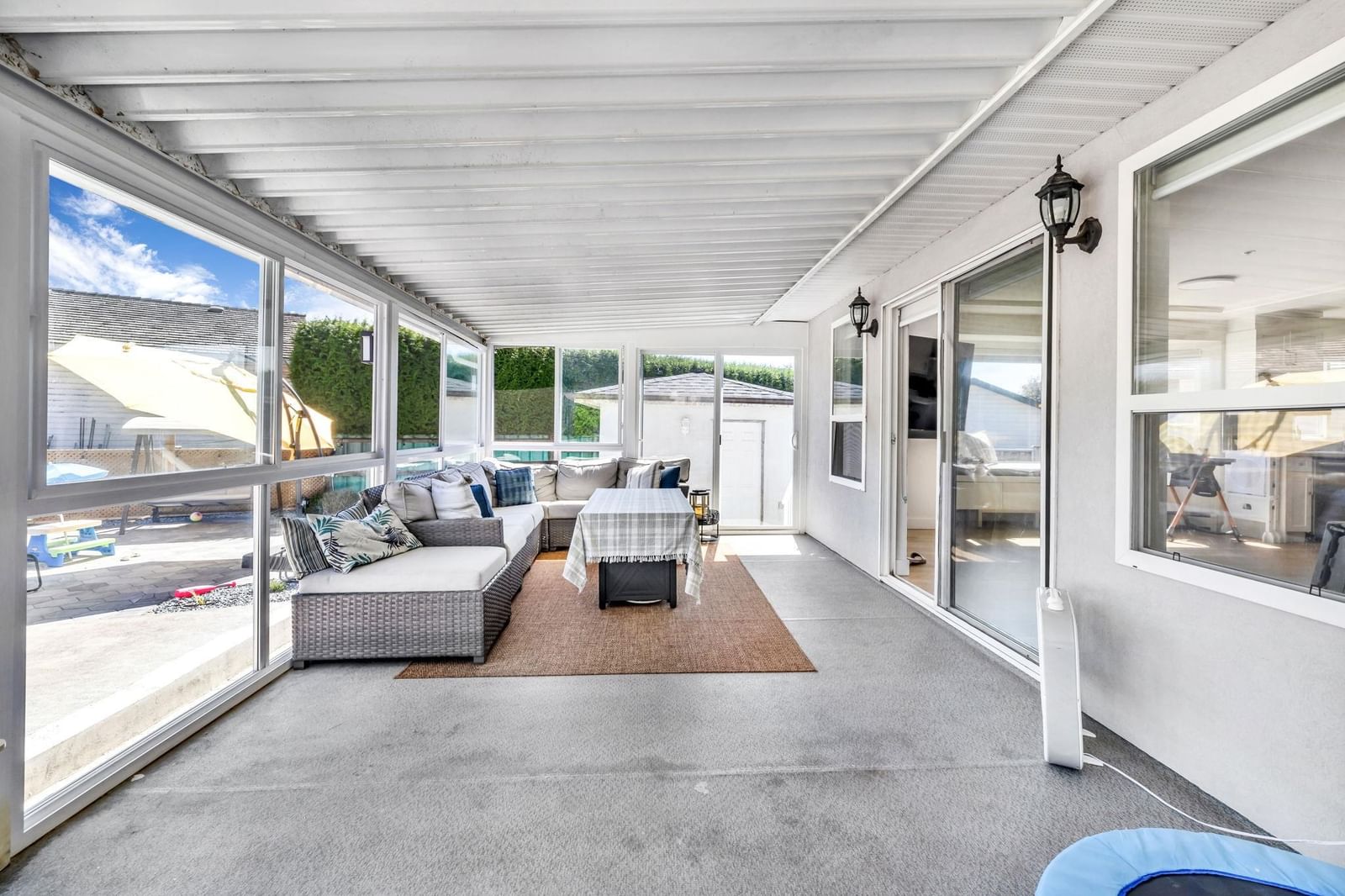 Listing Image 22