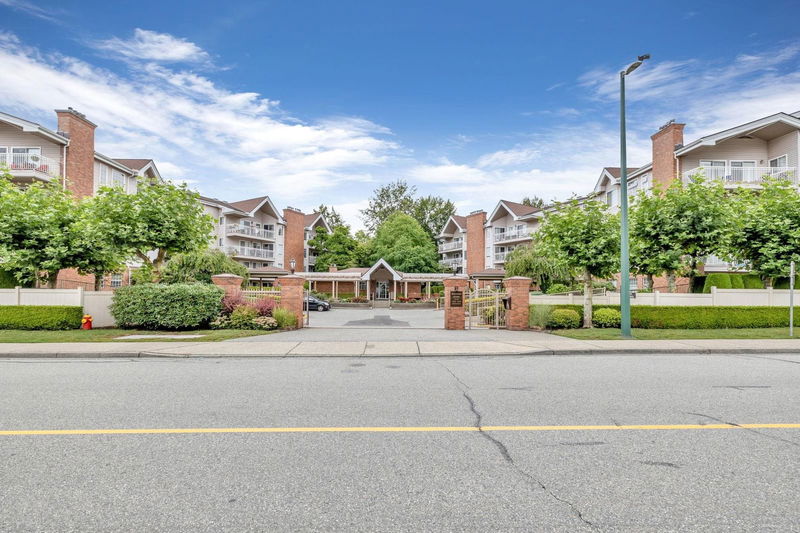 2963 Burlington Drive #101, Coquitlam, British Columbia (MLS R2911532)