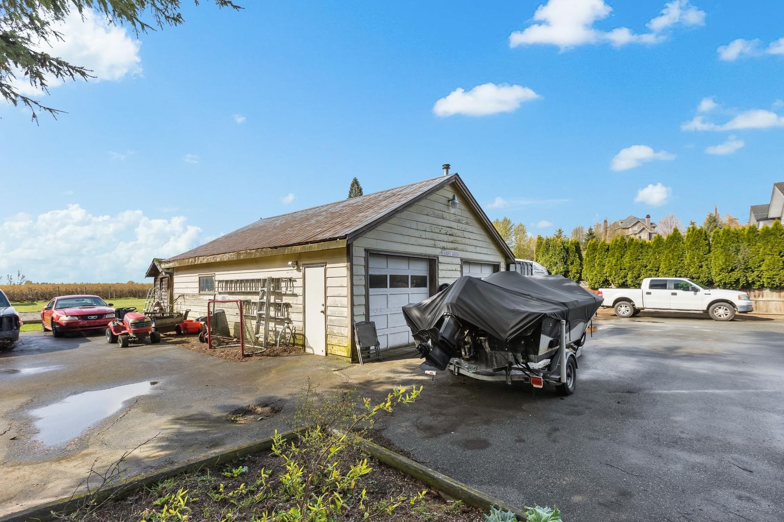Listing Image 24
