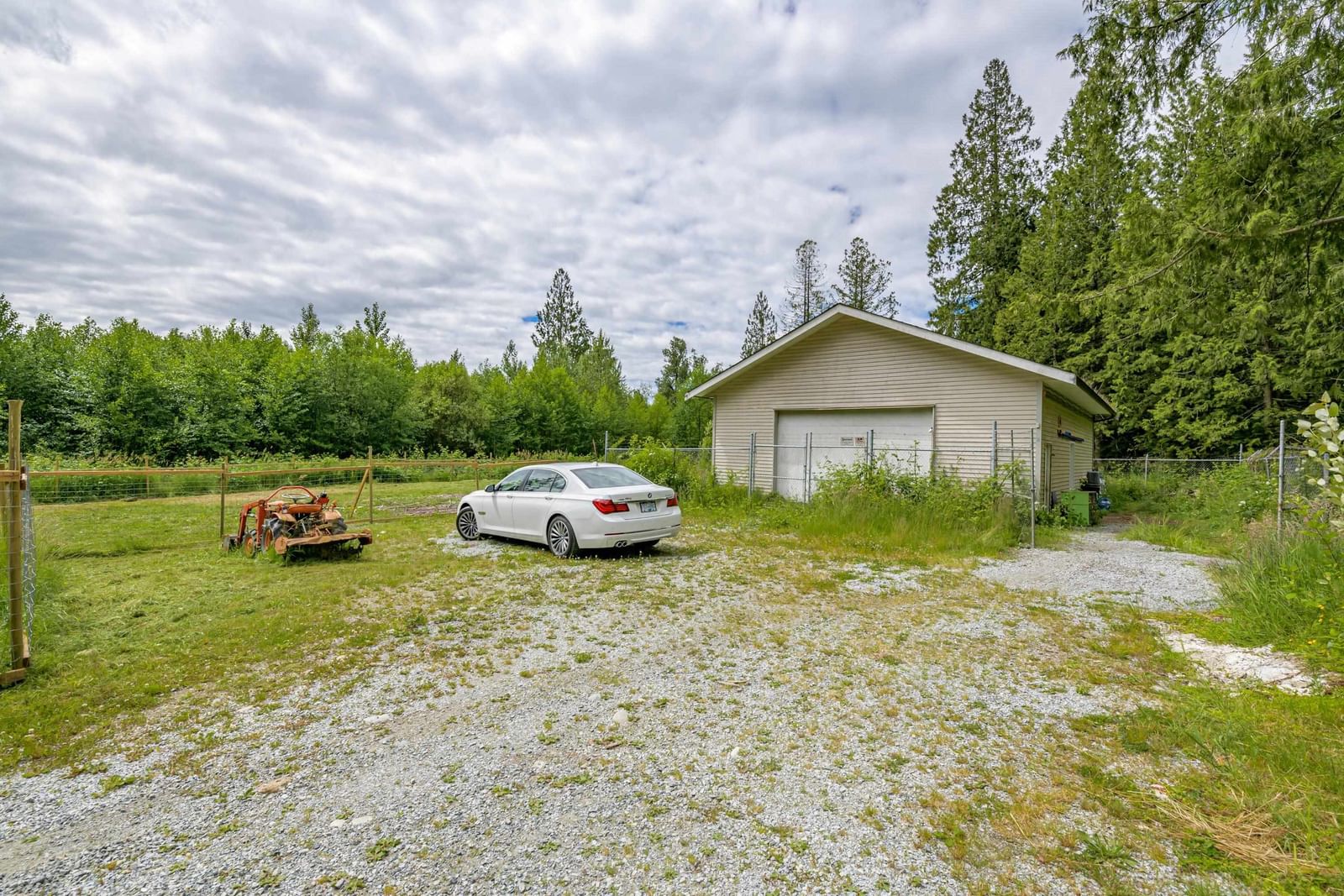 Listing Image 34