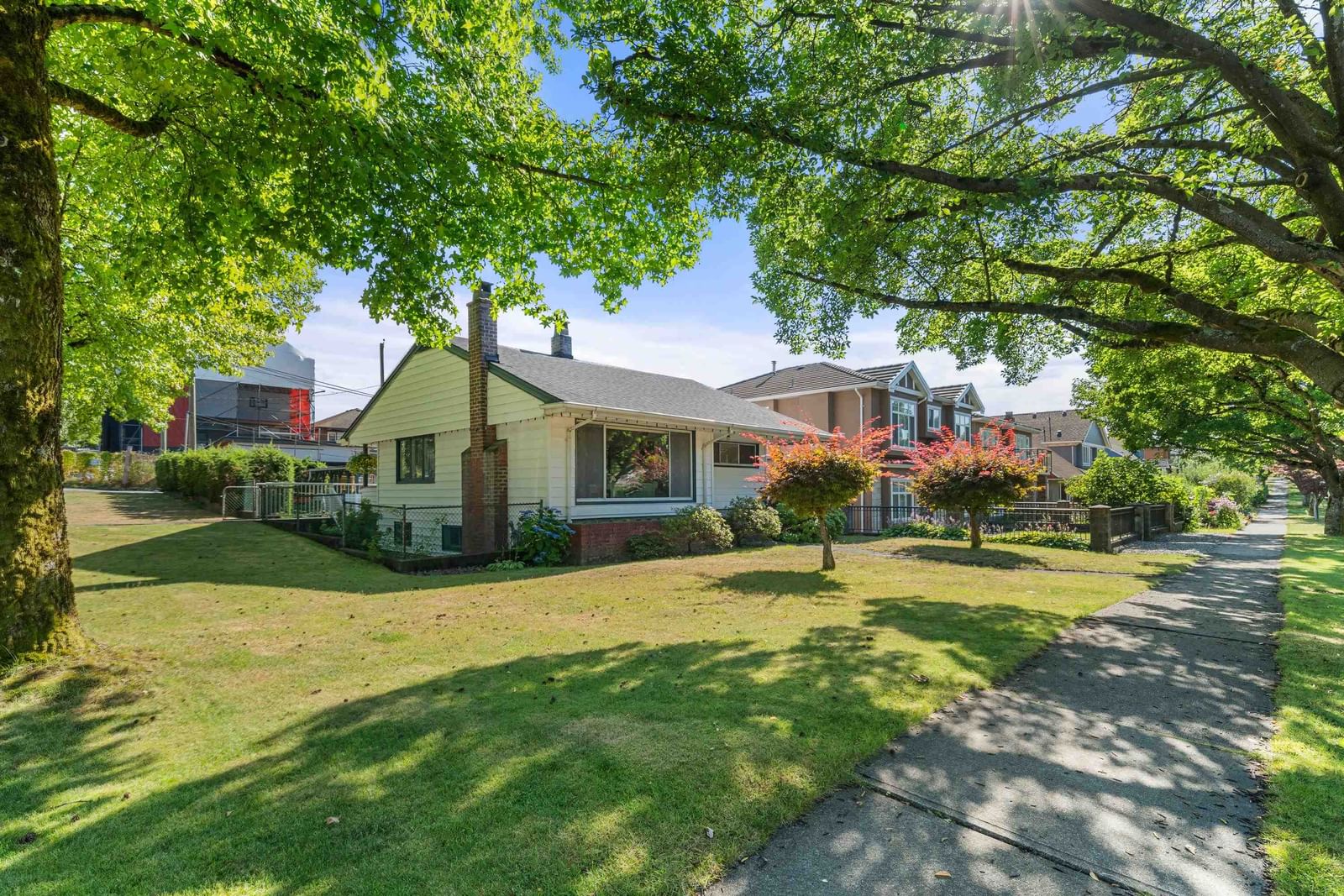 Listing Image 18
