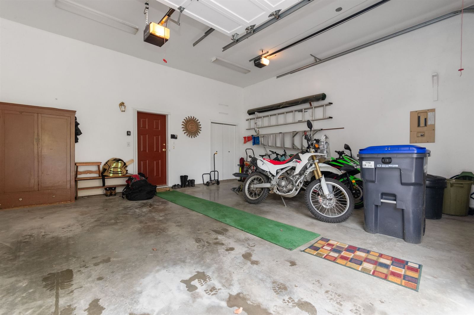 Listing Image 36