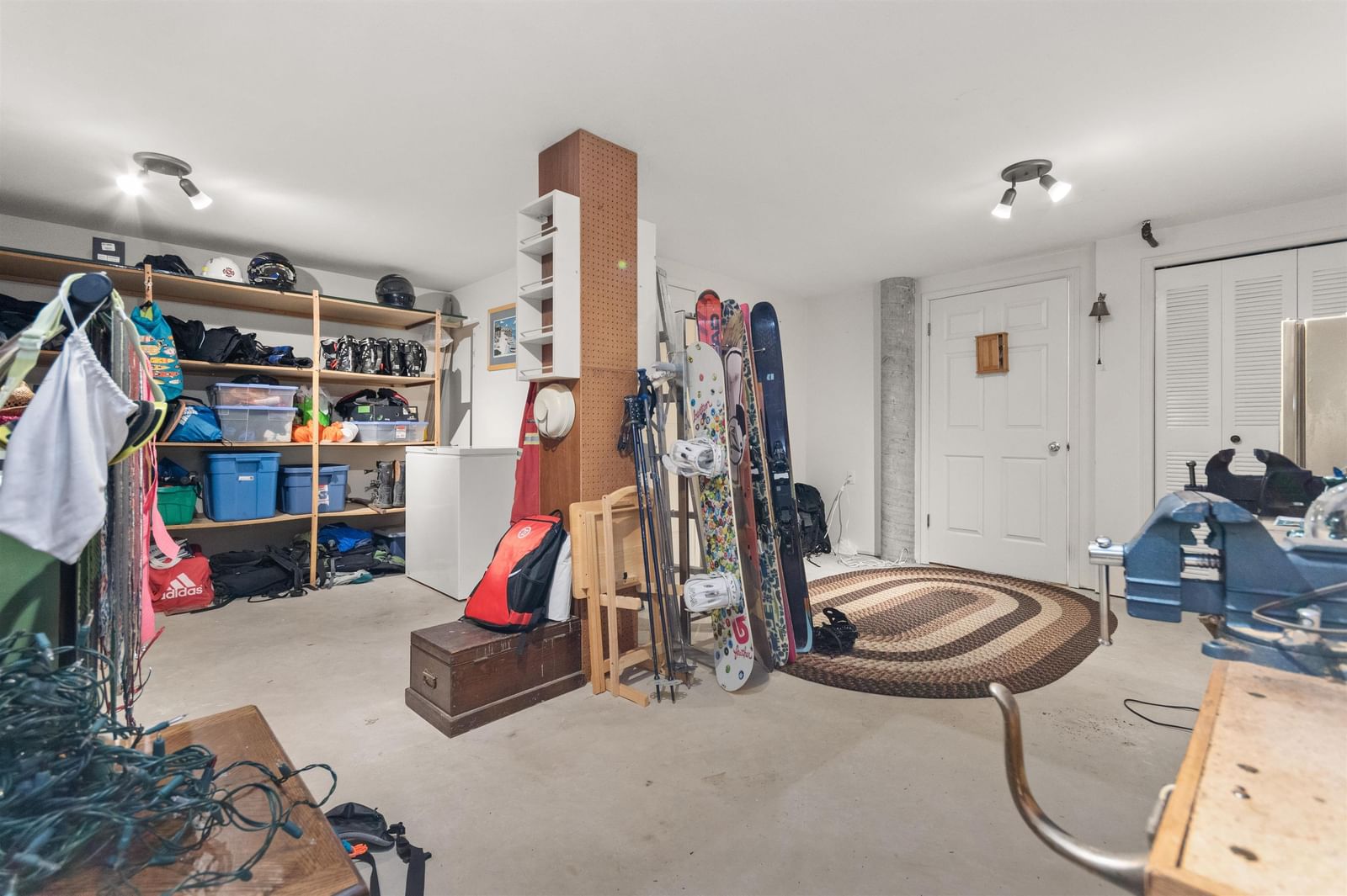Listing Image 38