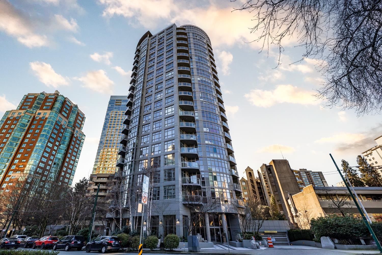 Listing Image 19