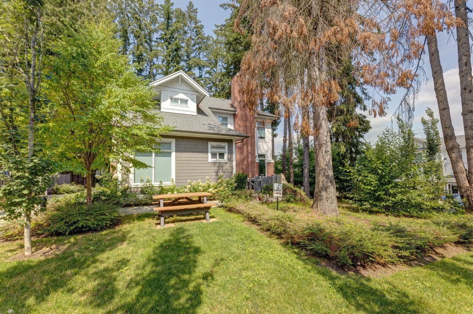 Listing Image 24
