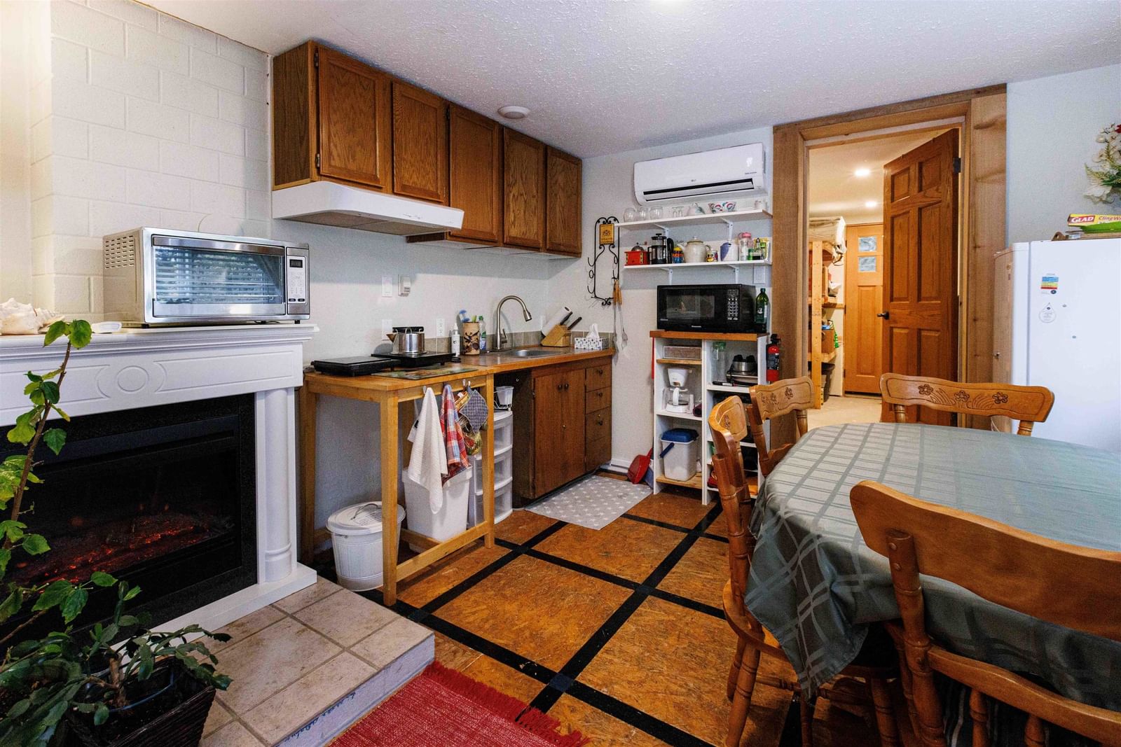Listing Image 20