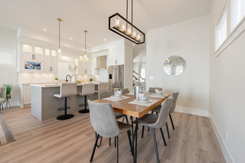 16742 20a Avenue, Surrey, V3Z 1J4 | Image 3