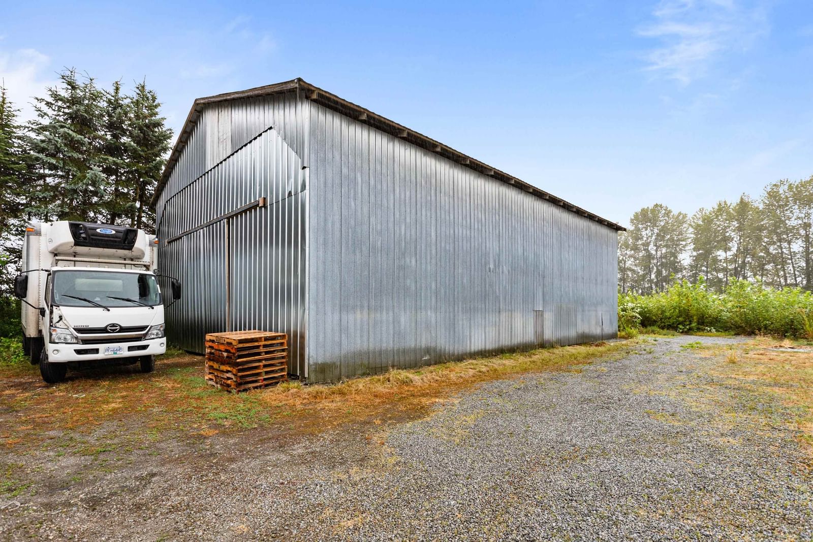 Listing Image 6