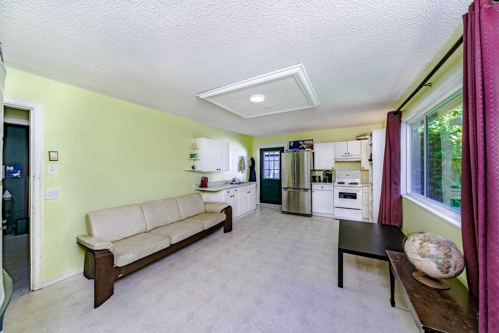 Listing Image 20