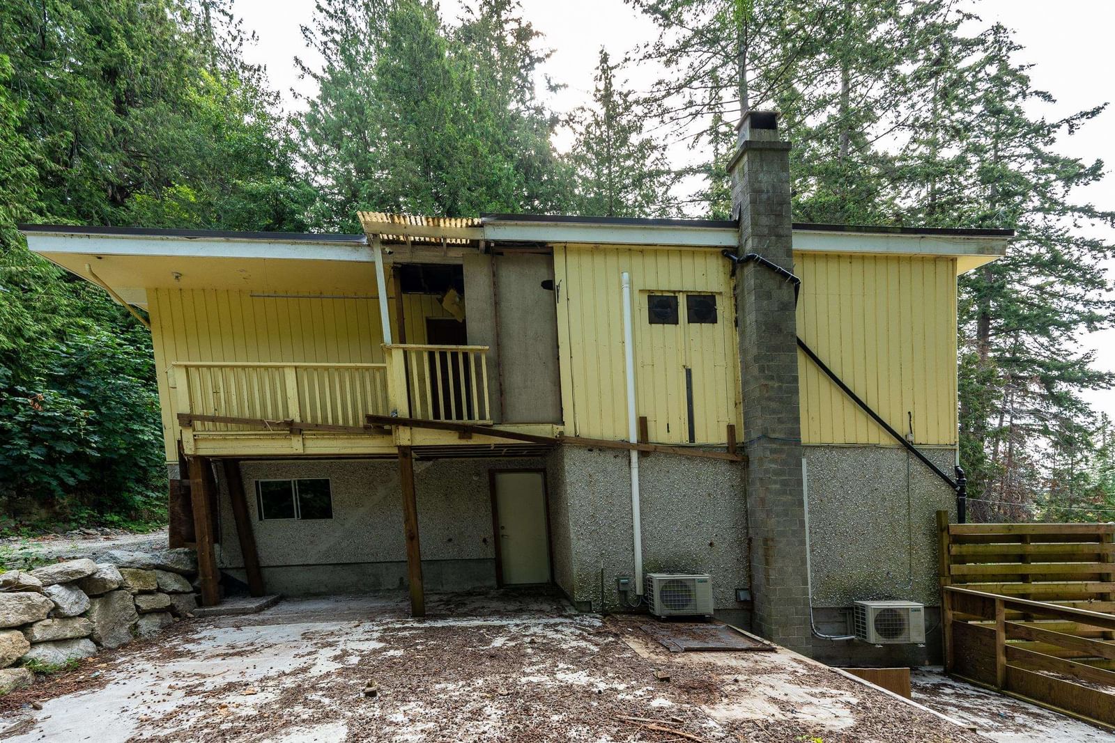Listing Image 16