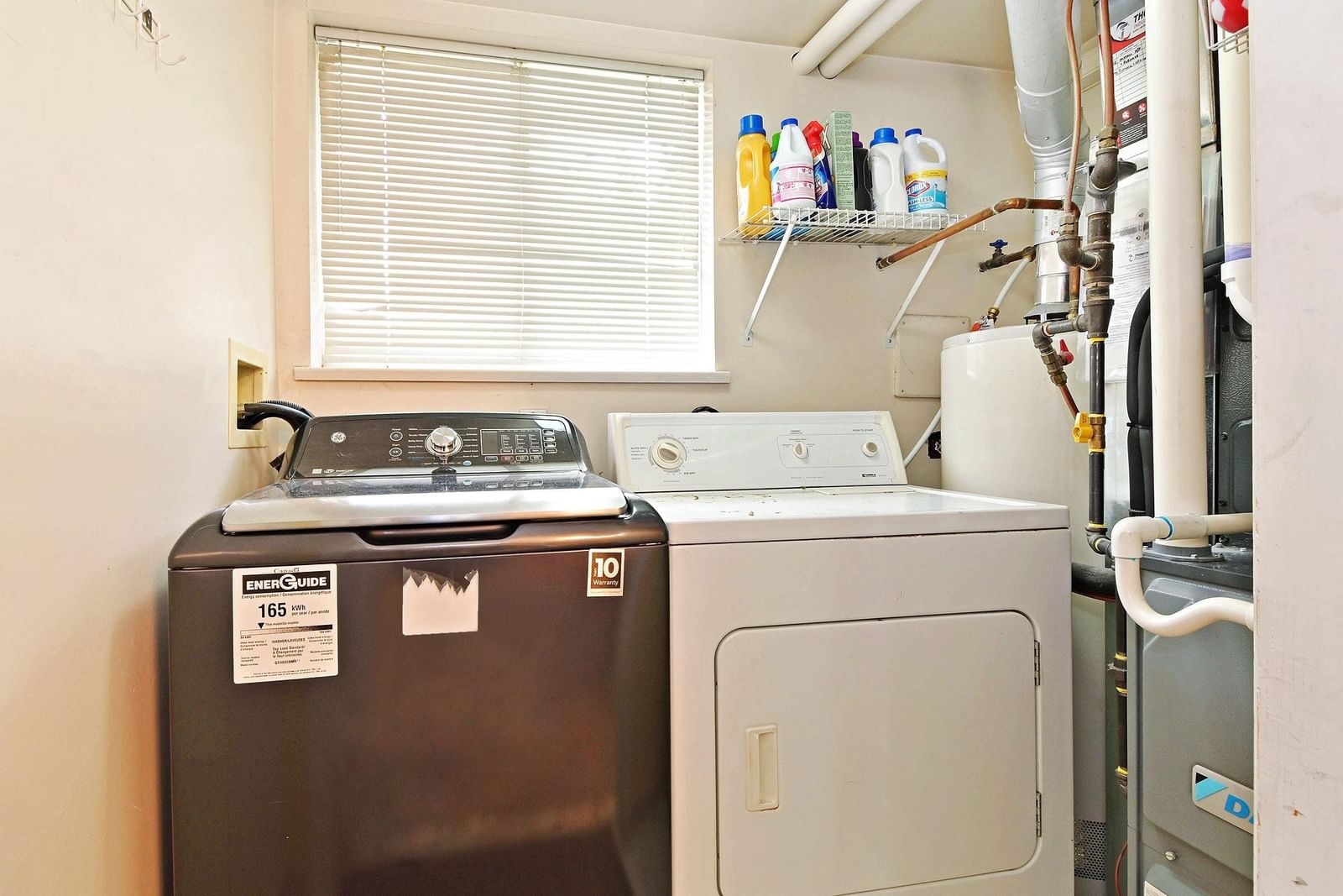 Listing Image 19
