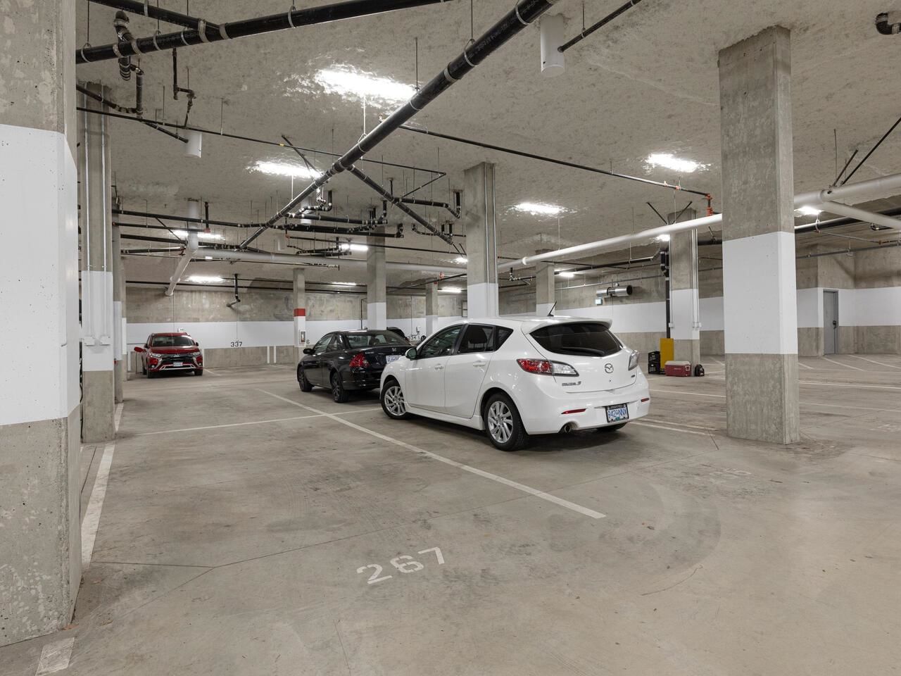 Listing Image 18
