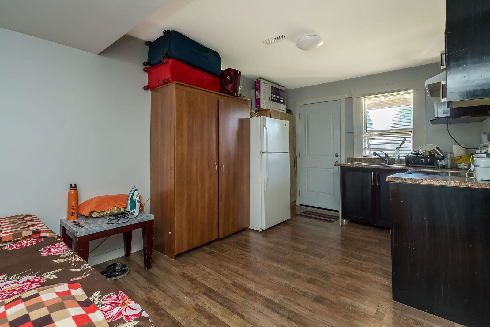 Listing Image 25