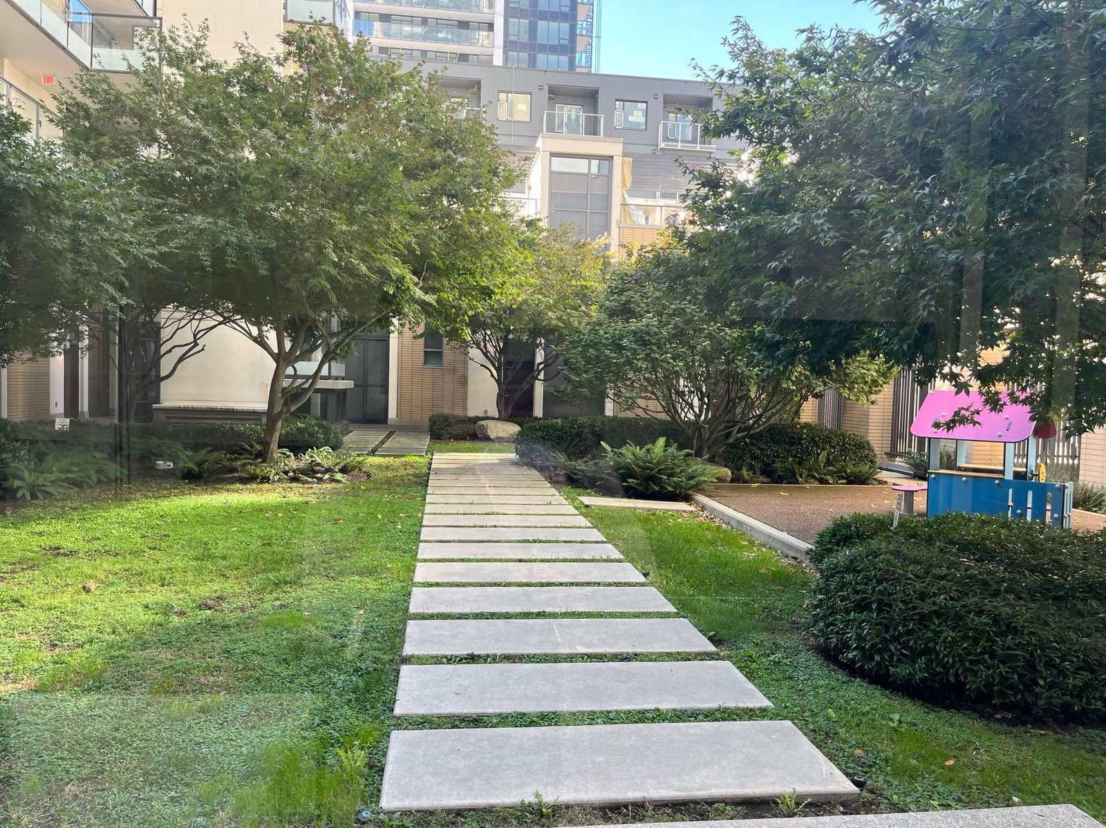 Listing Image 17