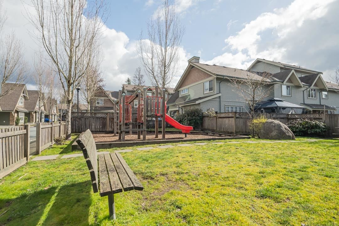 Listing Image 18