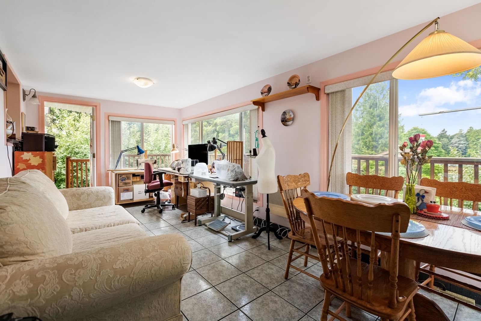 Listing Image 14