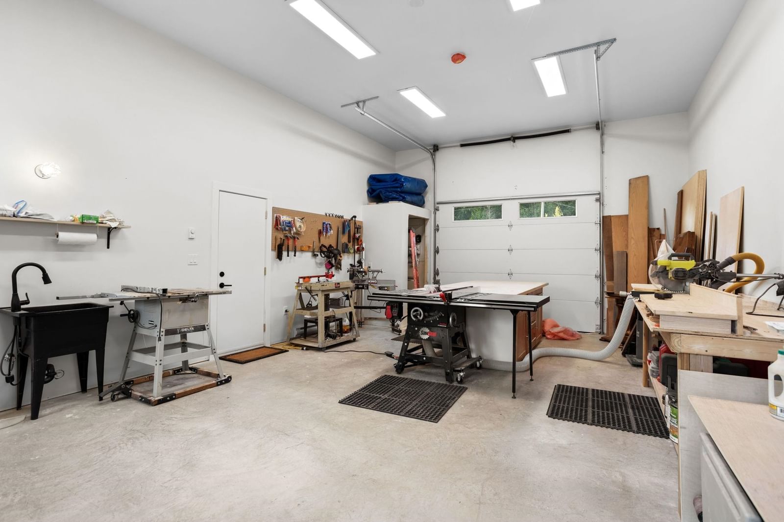 Listing Image 39