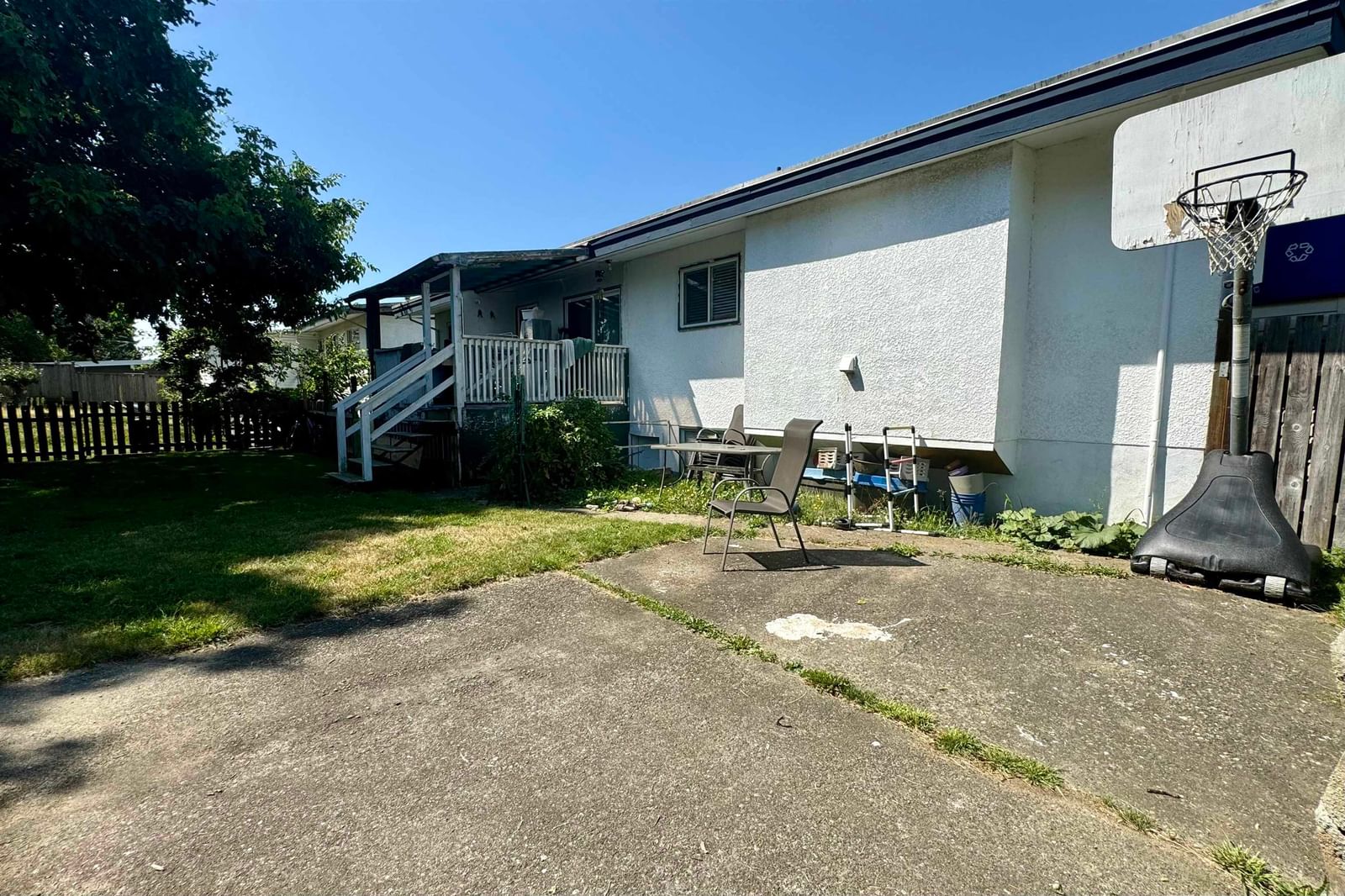 Listing Image 15