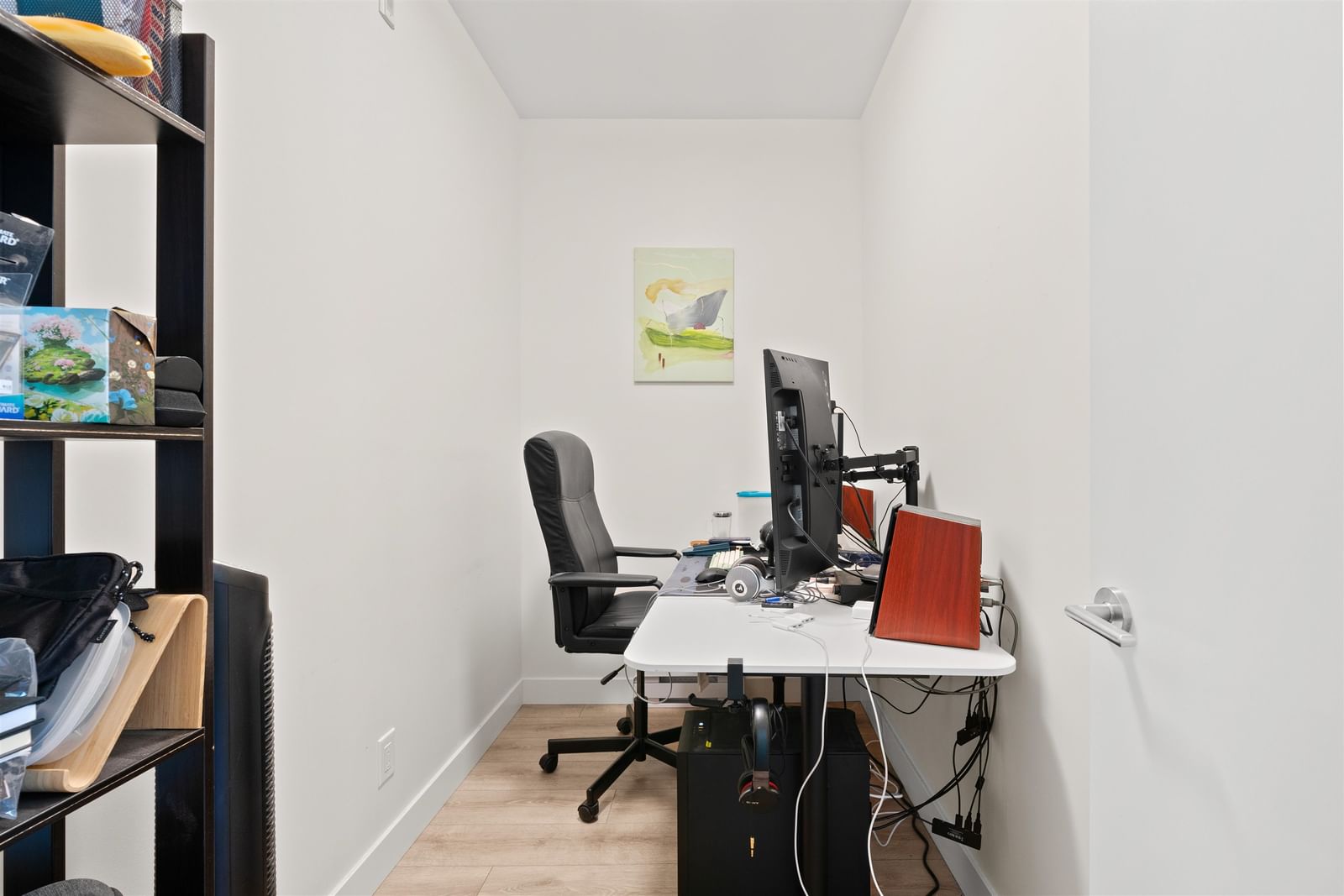 Listing Image 17