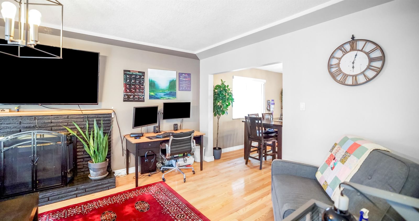 Listing Image 15