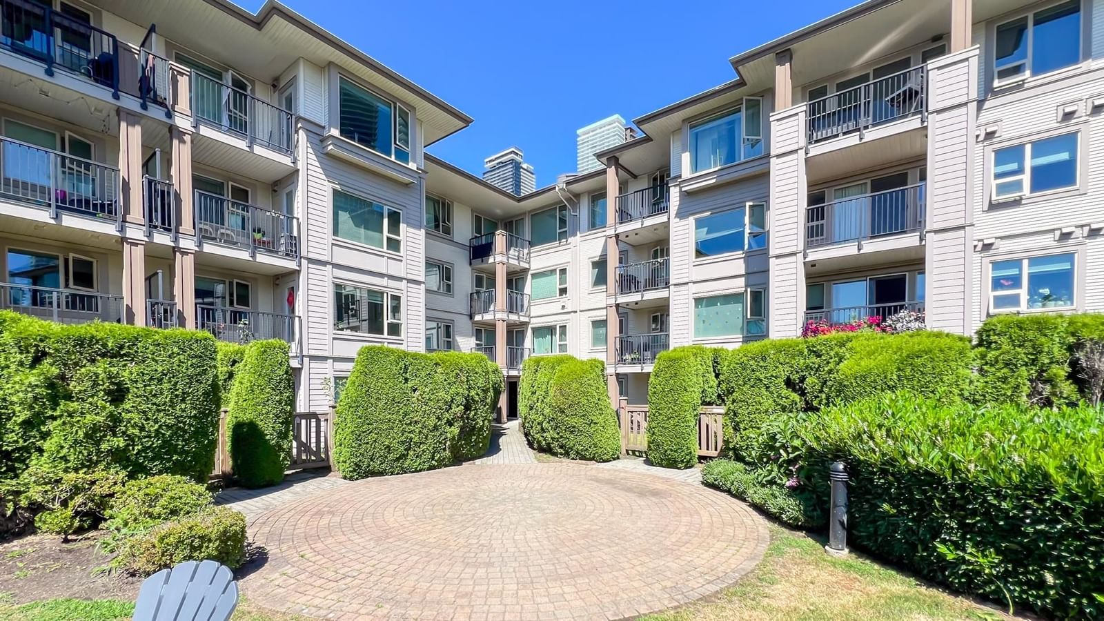 Listing Image 19