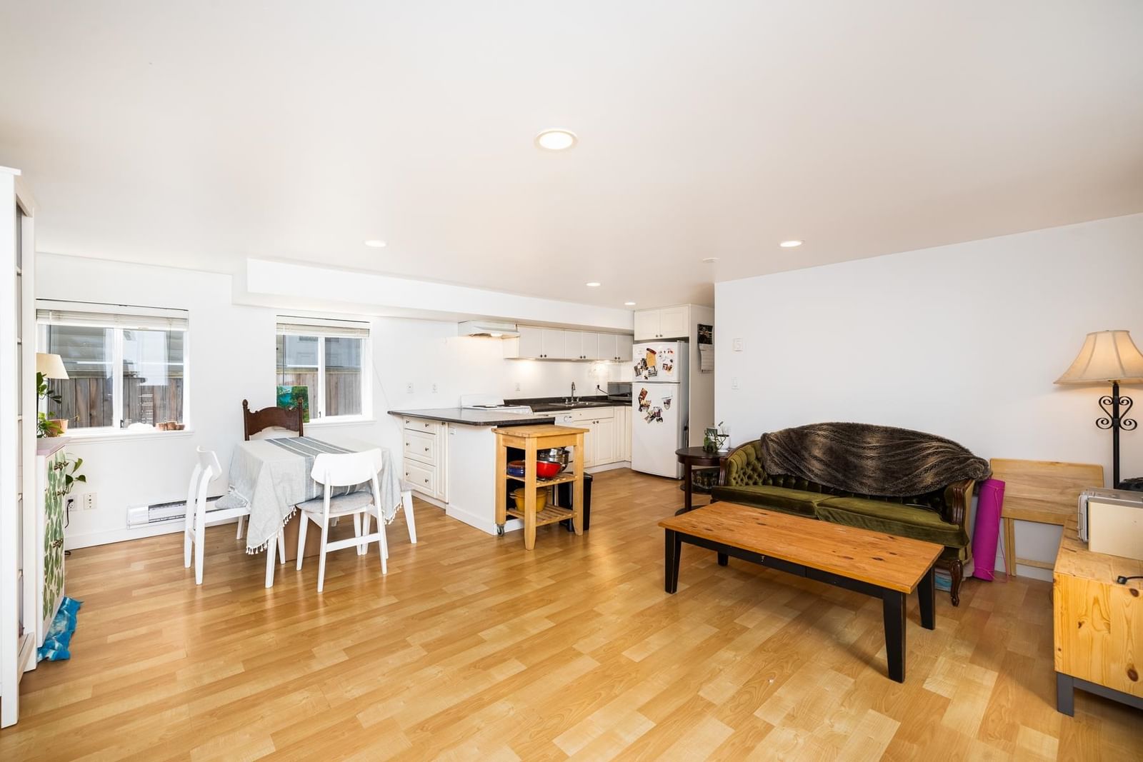 Listing Image 18