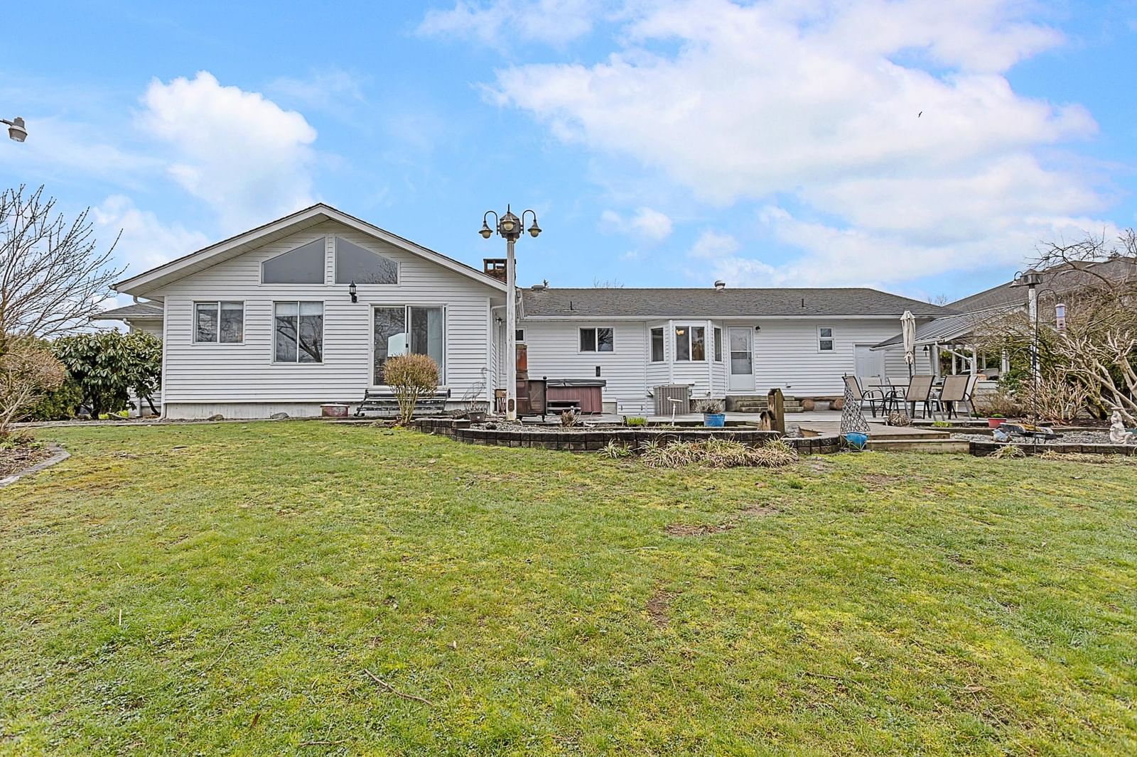Listing Image 33