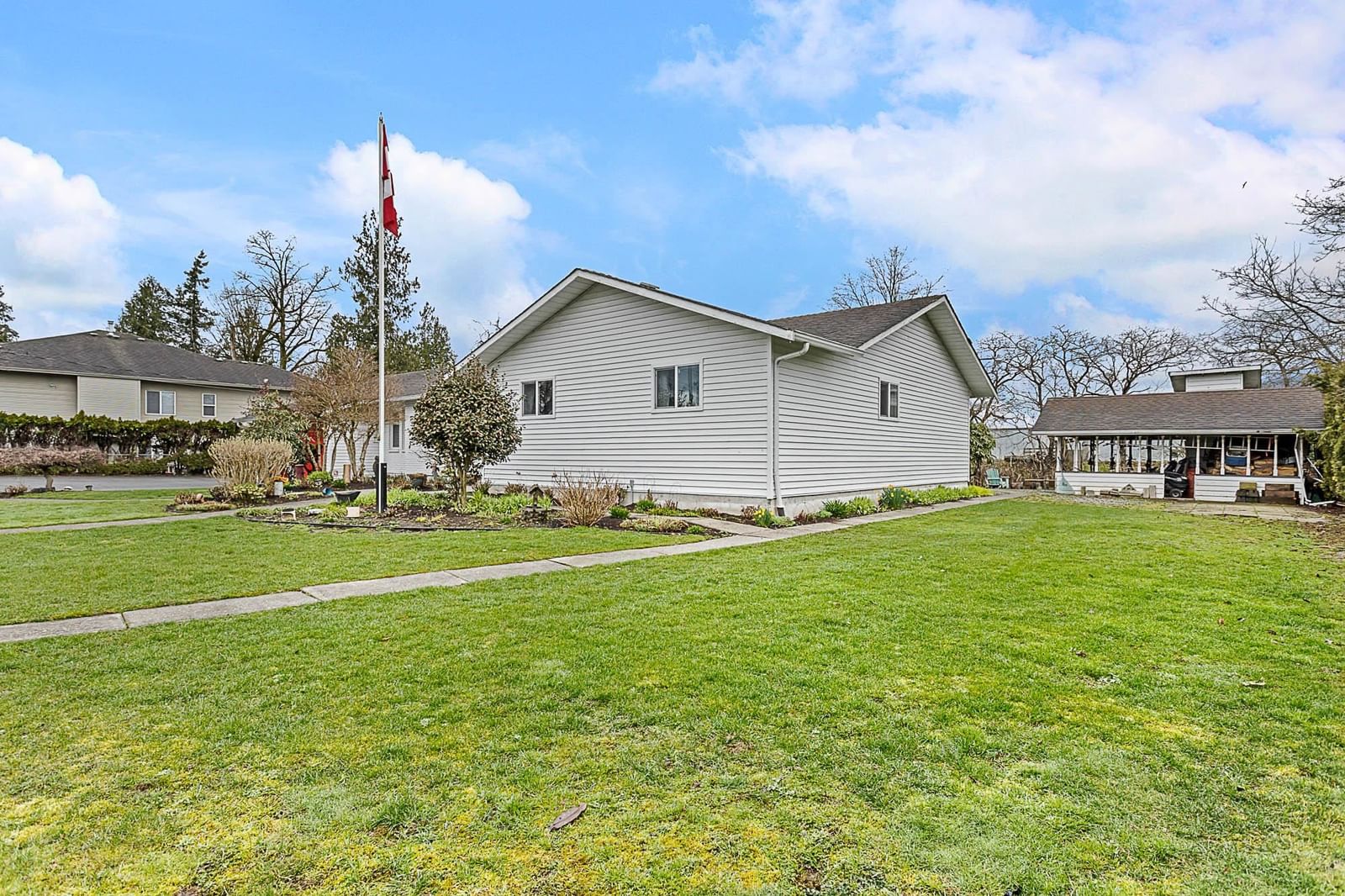 Listing Image 39