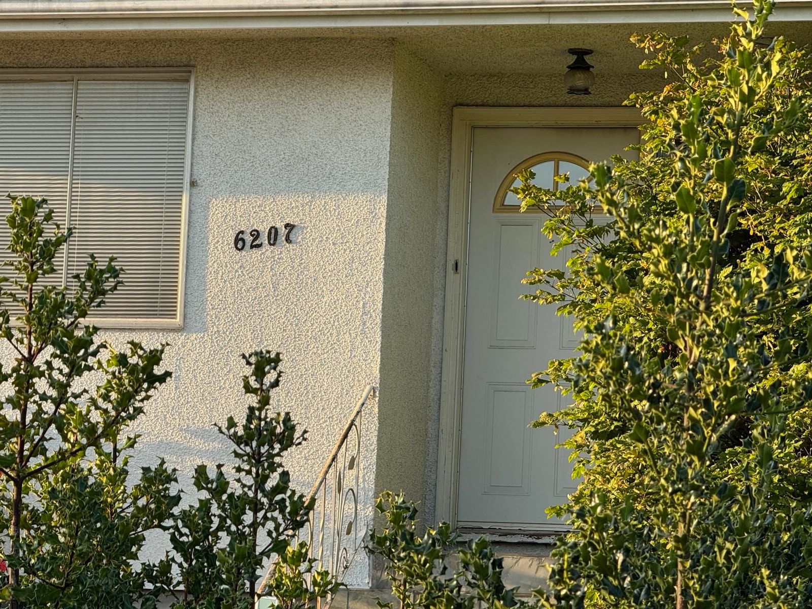 Listing Image 7