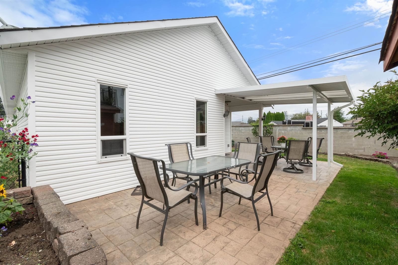 Listing Image 18
