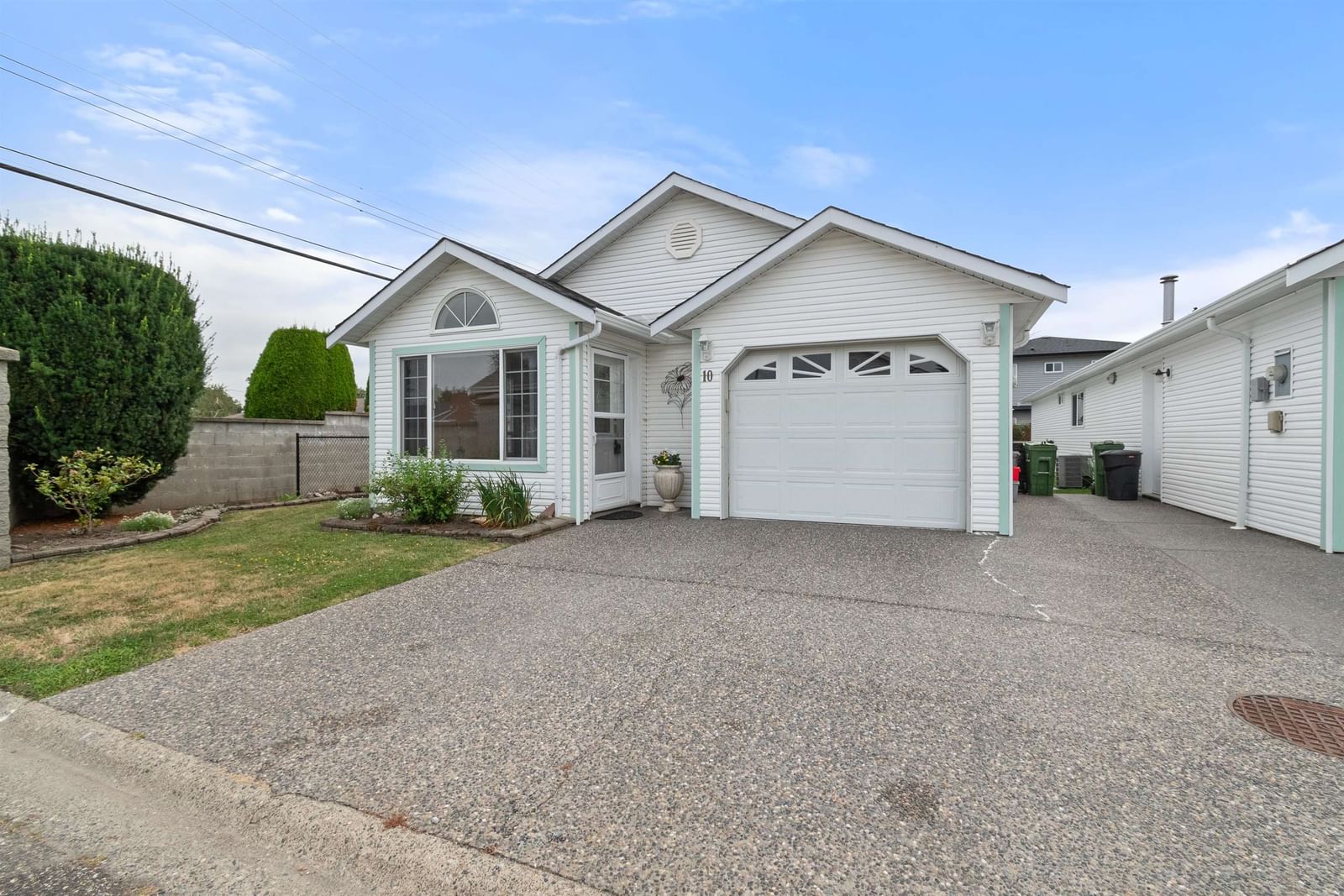 Listing Image 21