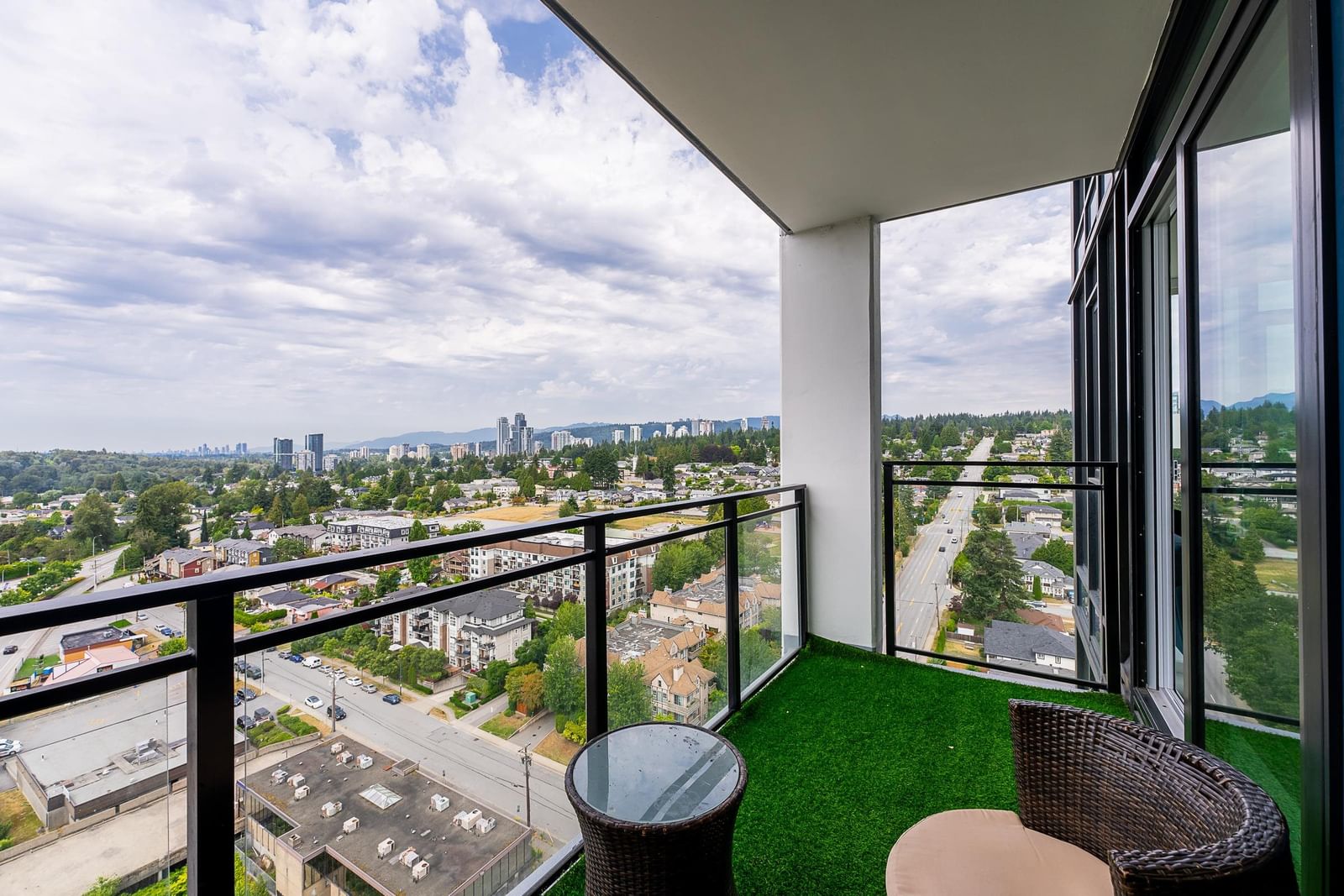 Listing Image 21