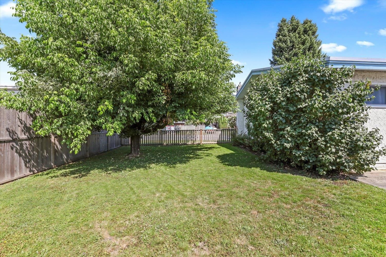 Listing Image 27