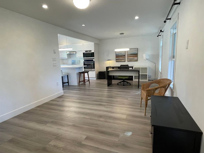 500 Douglas Crescent, Richmond, V7B 1E5 | Image 2