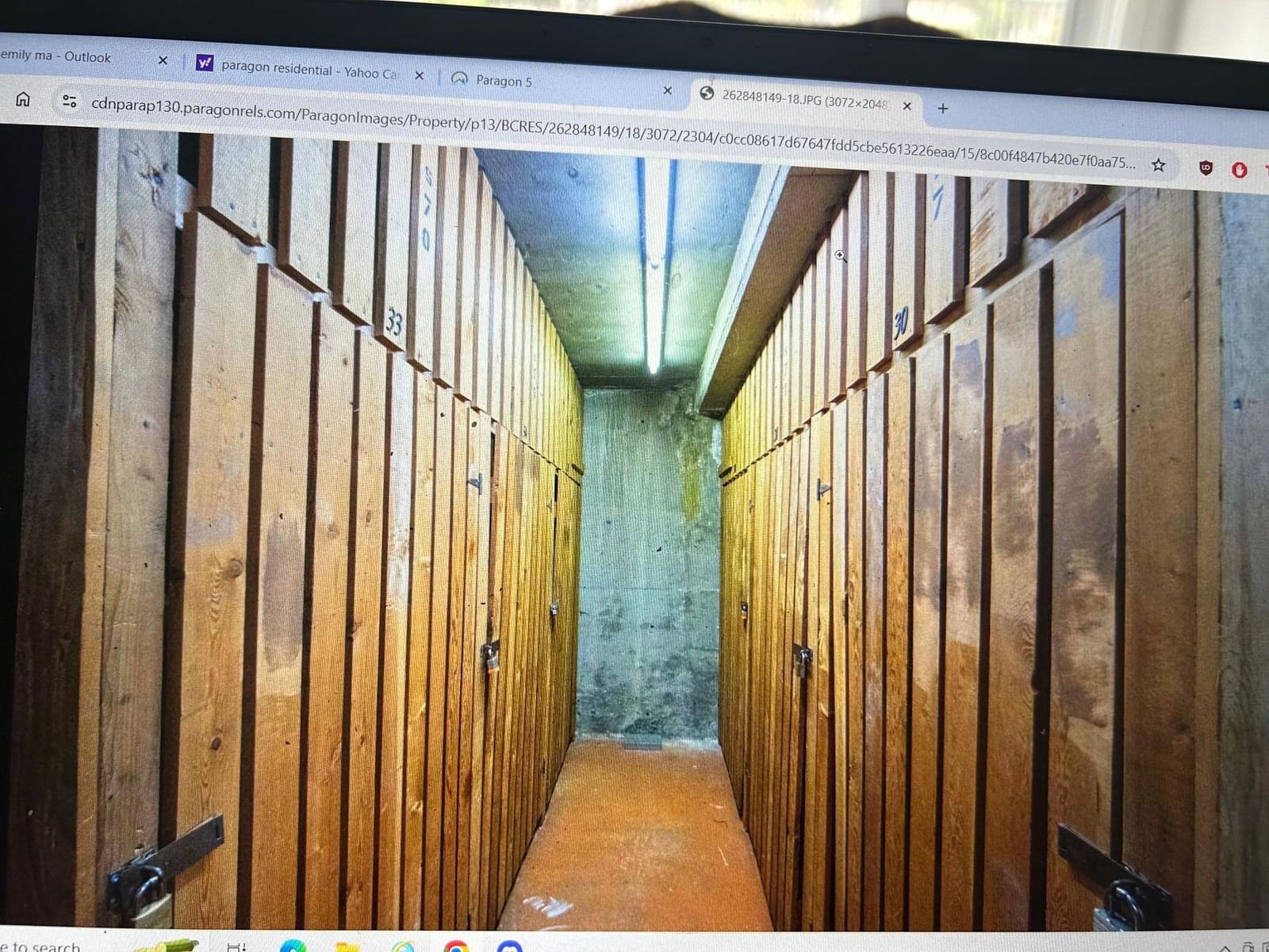 Listing Image 8