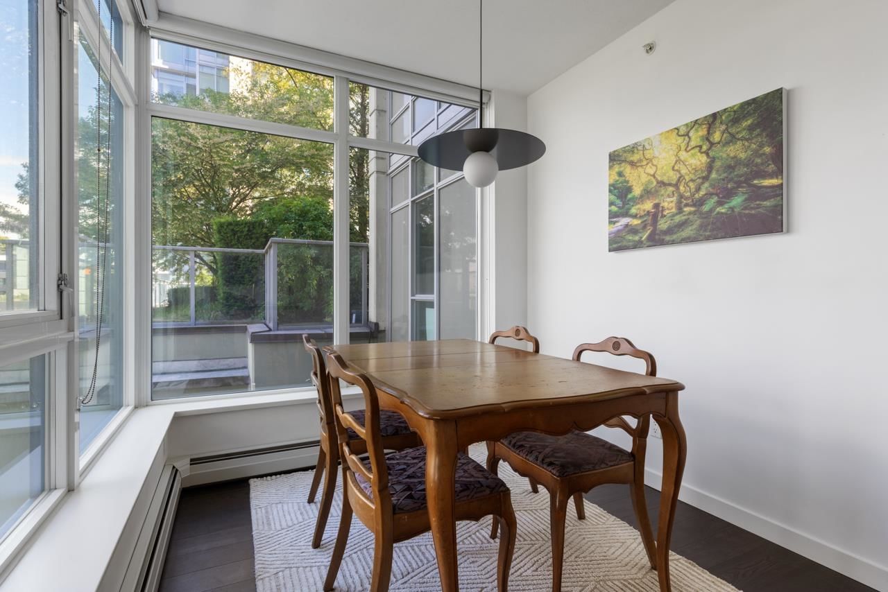 Listing Image 10