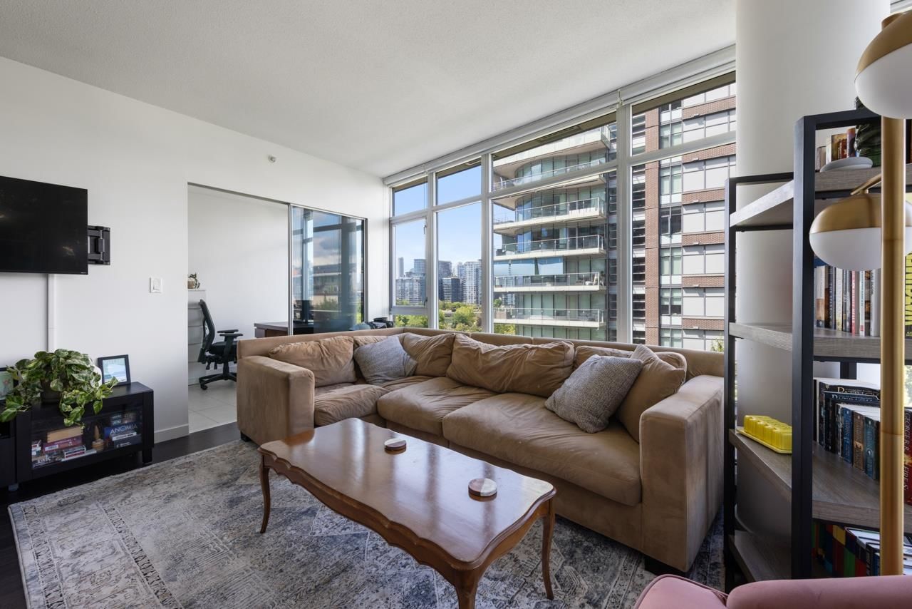 Listing Image 9