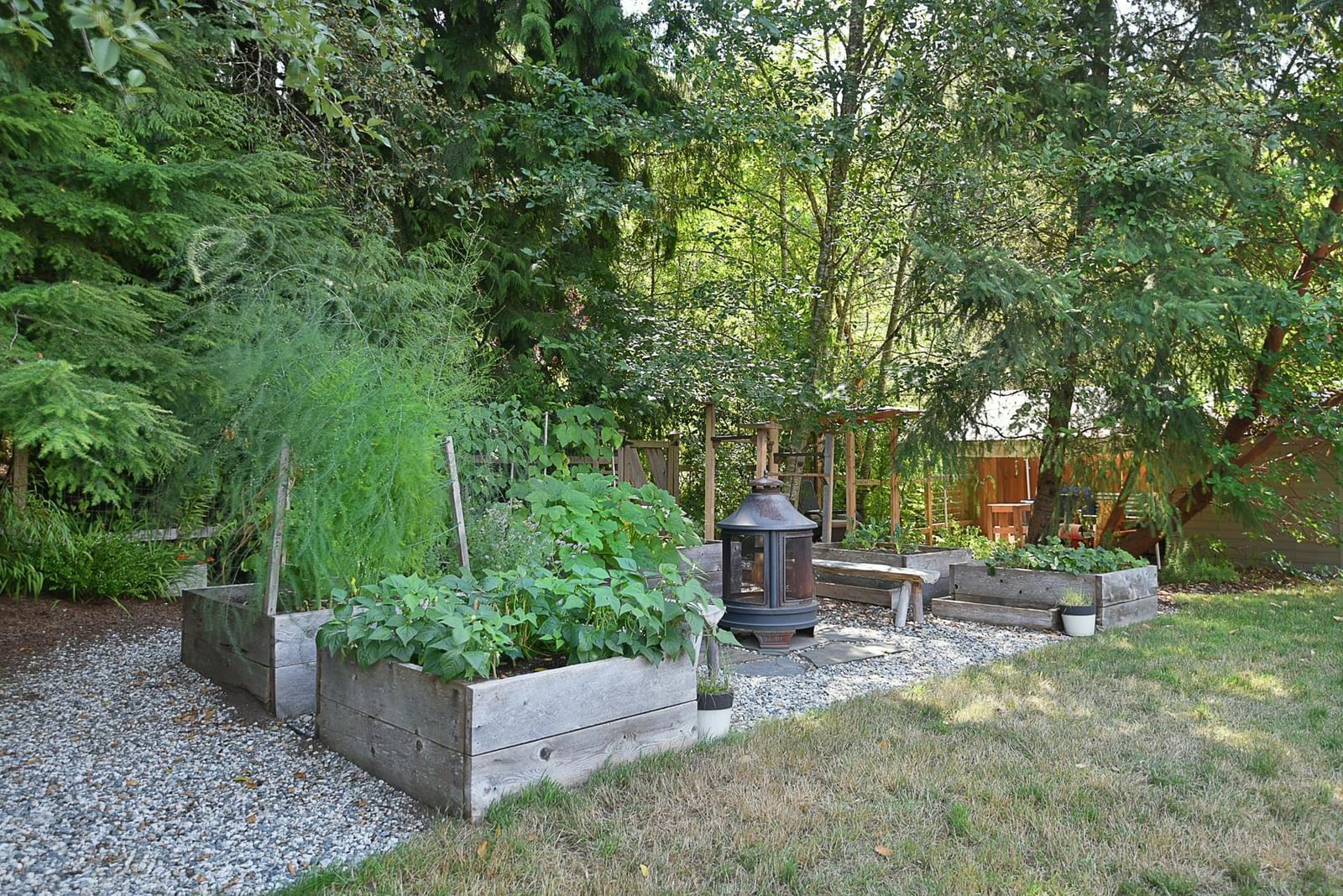 Listing Image 16