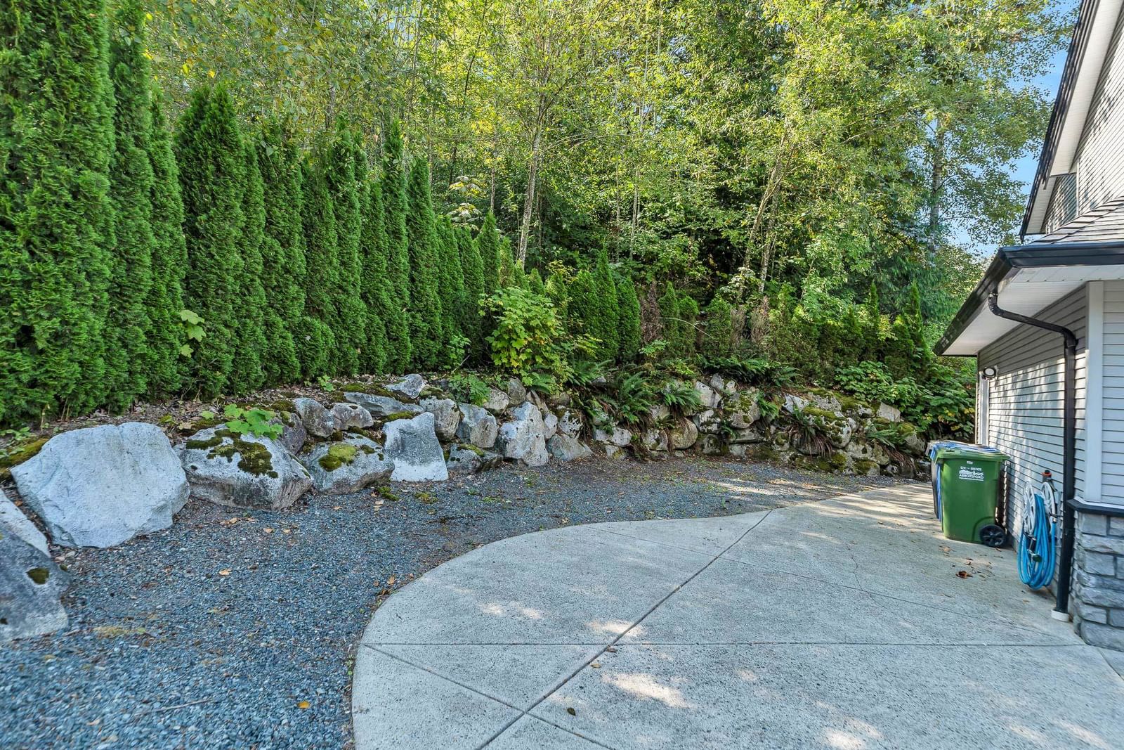 Listing Image 32