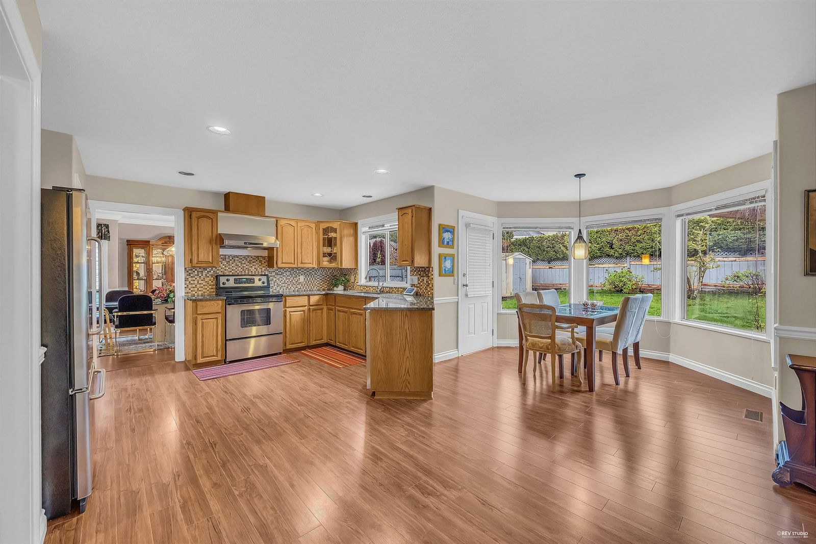 Listing Image 16