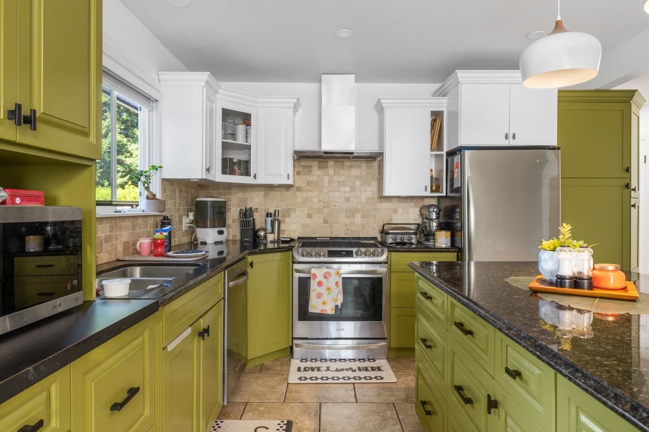 Listing Image 14