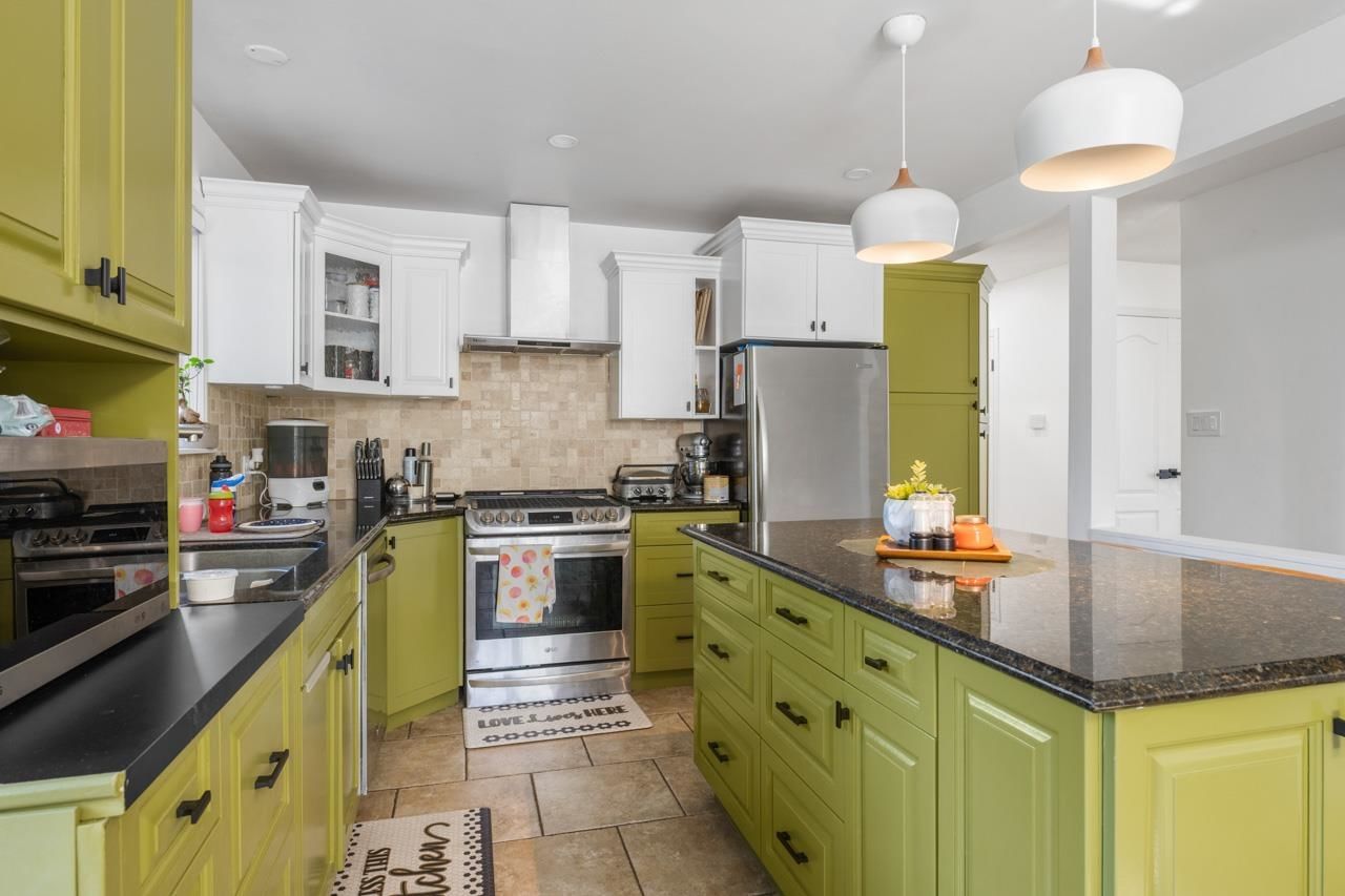 Listing Image 15