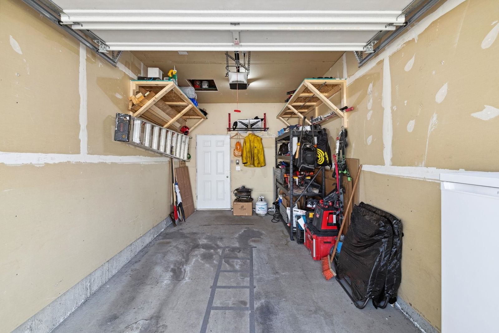 Listing Image 34