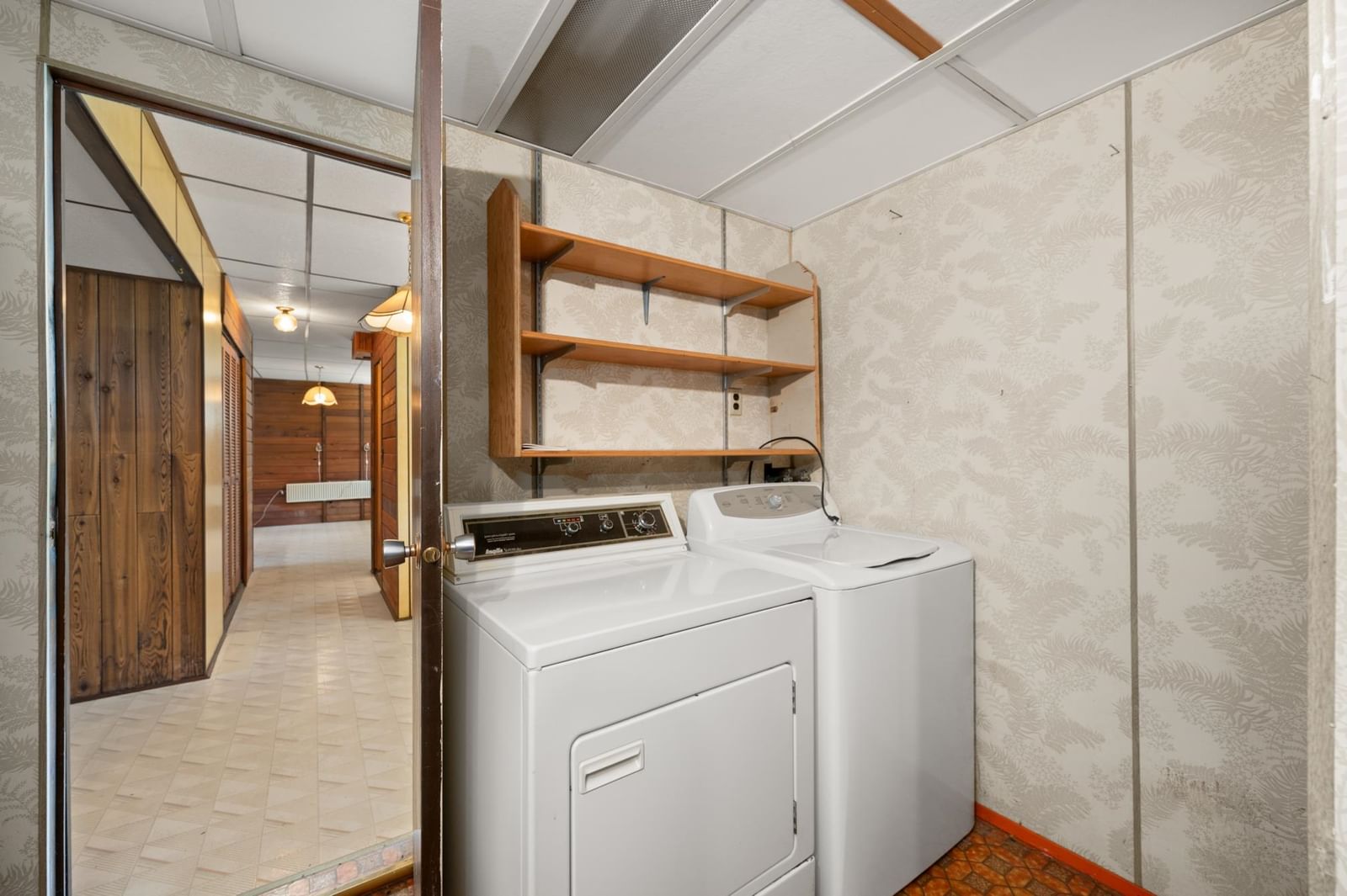 Listing Image 30