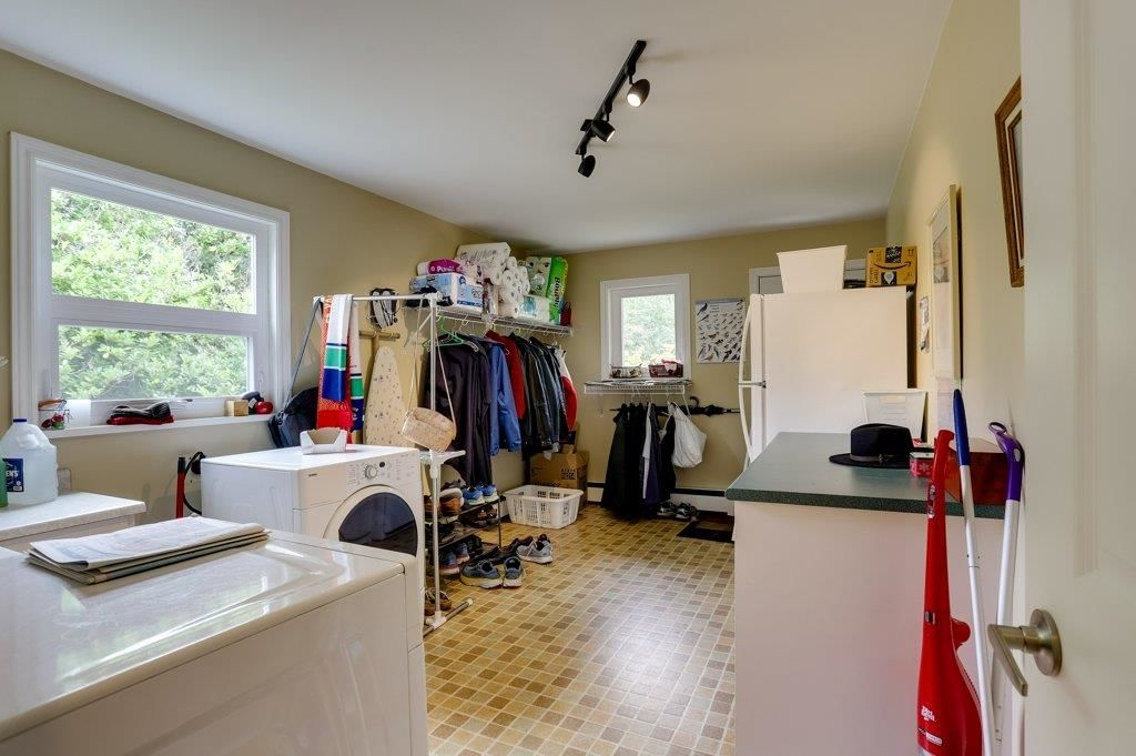 Listing Image 24