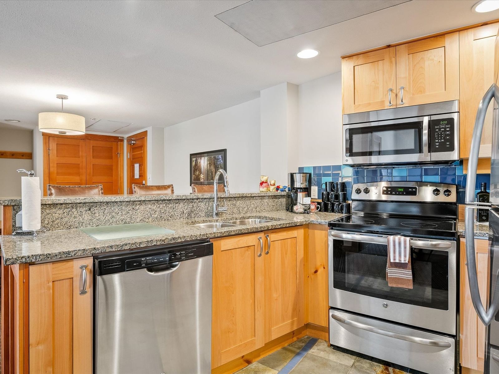Listing Image 13