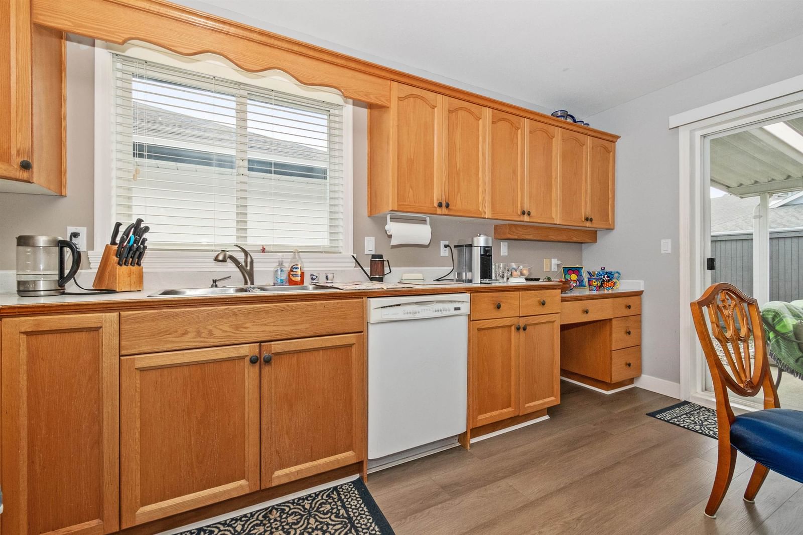 Listing Image 15