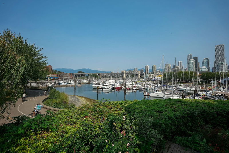 1502 Island Park Walk #107, Vancouver, British Columbia (MLS R2914112)