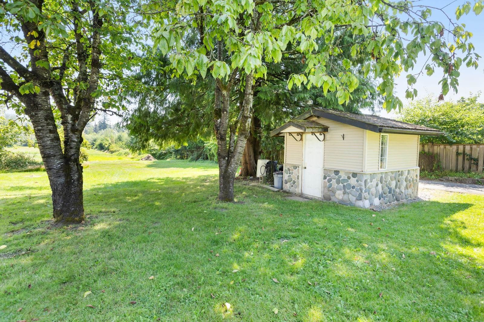 Listing Image 35