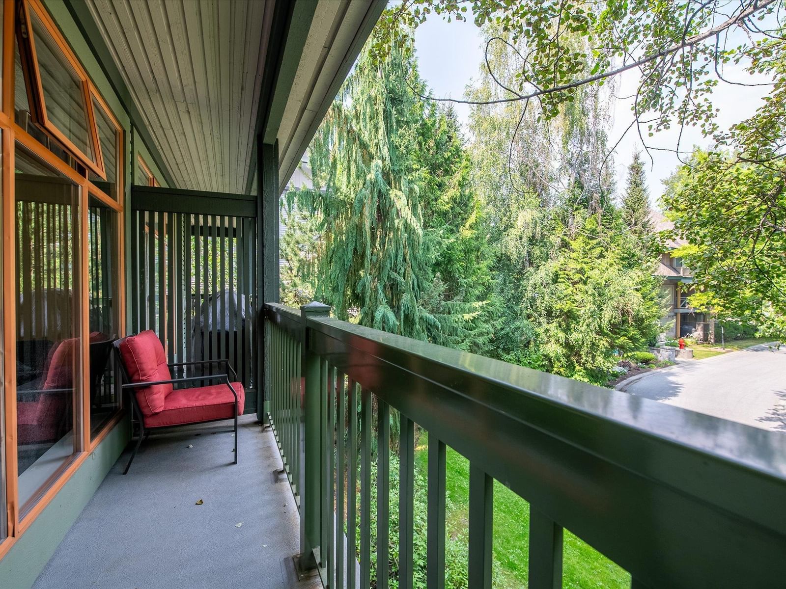 Listing Image 8